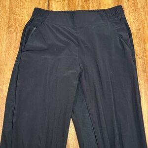 Athleta Black women’s Joggers with Ribbed Side Panels
